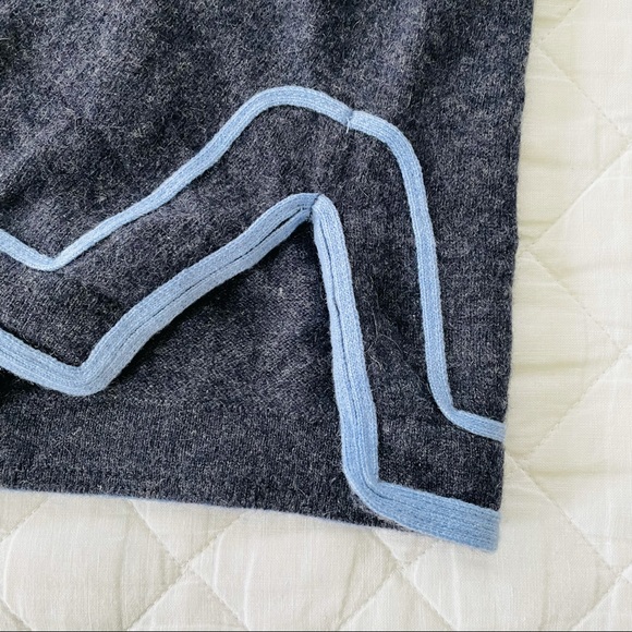 Pink 100% Cashmere Gray & Light Blue Tunic Sweater - Picture 4 of 6